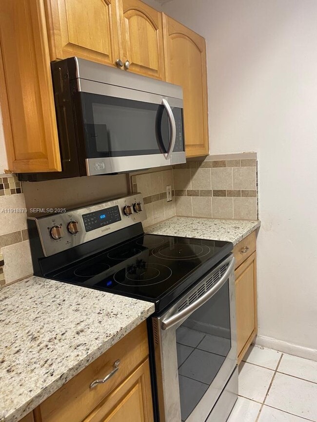 property at 15 Crossings Cir