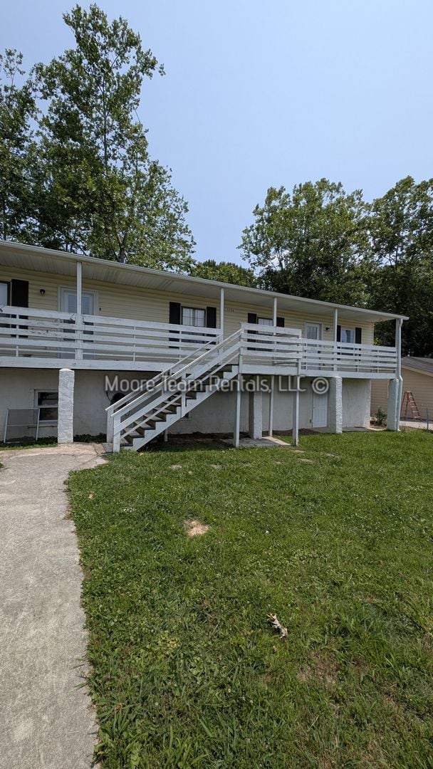 1226 Martin Cir