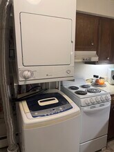 51.5 Latham Ct, Unit L75 in Burlington, VT - Foto de edificio - Building Photo