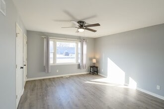 5266-68 Plaza Ave in Portage, IN - Building Photo - Building Photo