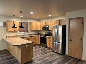 101 Kynzie Ln in Kalispell, MT - Building Photo