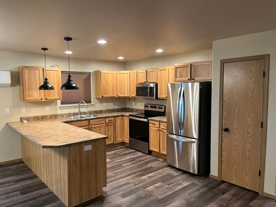 101 Kynzie Ln in Kalispell, MT - Building Photo