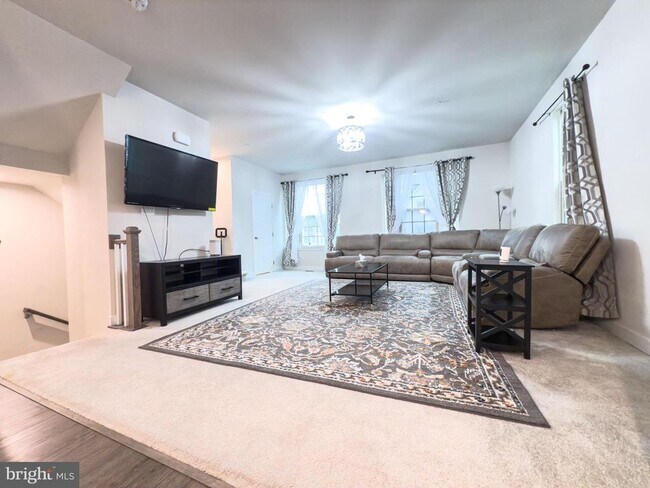 19537 Sol Pl in Montgomery Village, MD - Building Photo - Building Photo