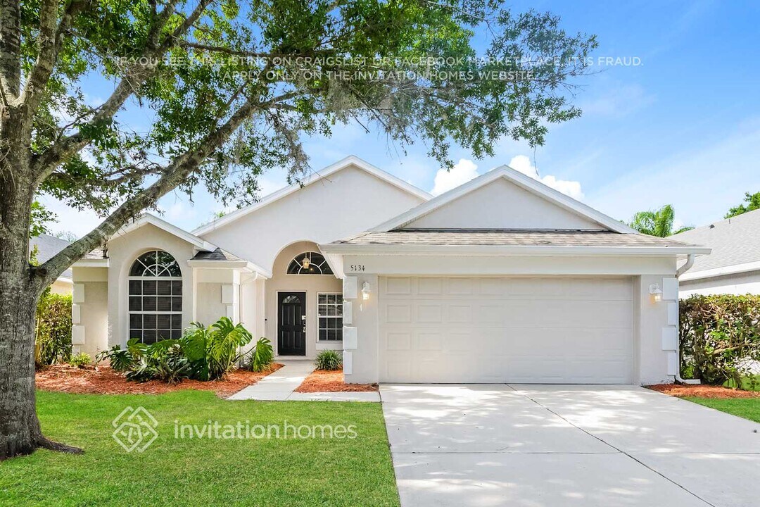 5134 Marbella Isle Dr in Orlando, FL - Building Photo