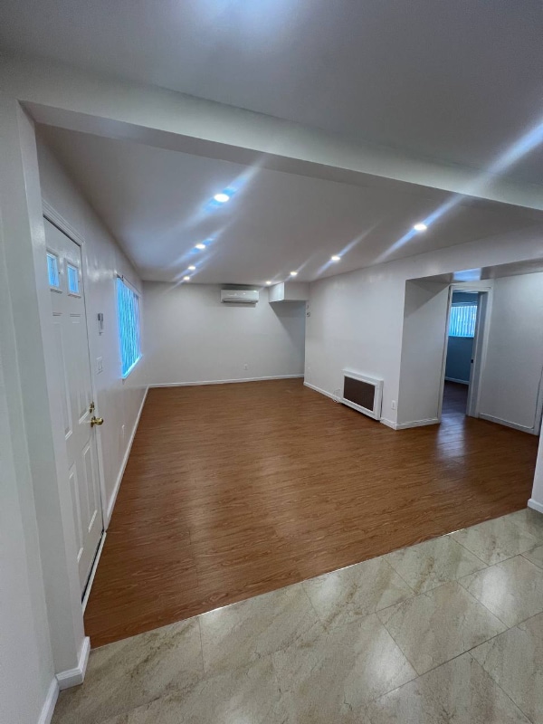 property at 758 Klondike Ave