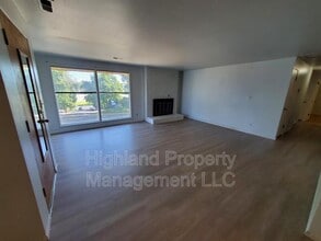 1705 NE Wheatland Dr in Pullman, WA - Foto de edificio - Building Photo