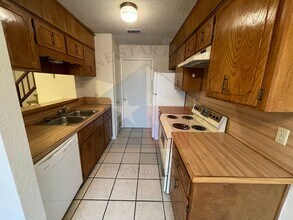 3001 Lake Rd in Killeen, TX - Building Photo - Building Photo