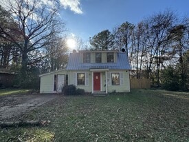 355 Rankin Blvd in Tupelo, MS - Building Photo