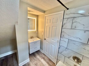 1206 S Preston St in Louisville, KY - Building Photo - Building Photo