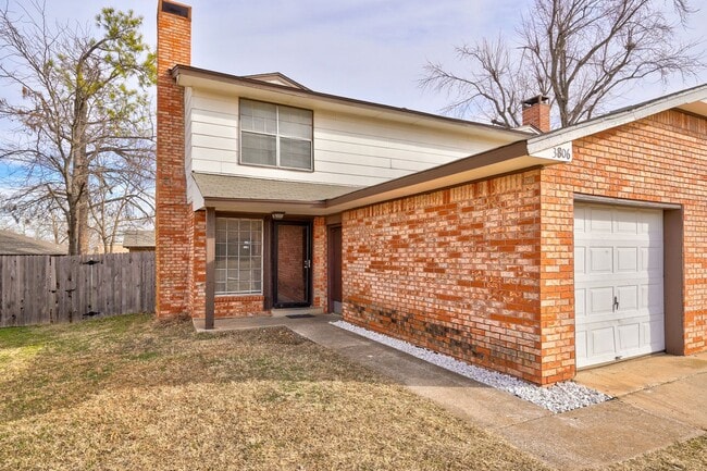 property at 3804 Penny Dr