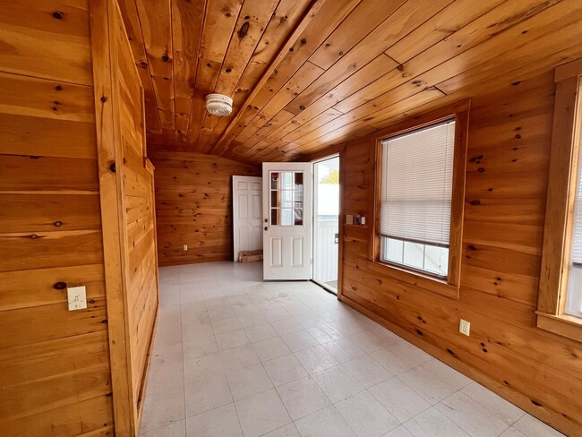 property at 2 Folsom Rd