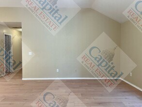 234 Cambridge Dr in Midwest City, OK - Building Photo - Building Photo