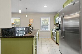 27 Commonwealth Ave in Newton, MA - Building Photo - Building Photo