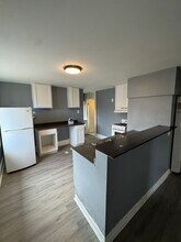 2411 61st St-Unit -Upper in Kenosha, WI - Building Photo - Building Photo