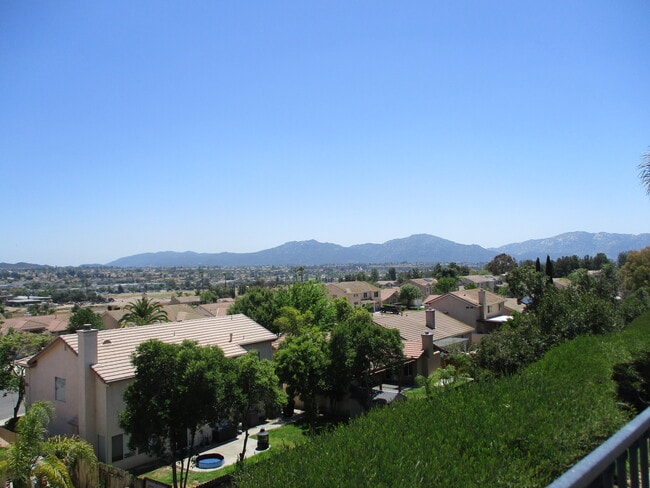 property at 33271 Via Alvaro