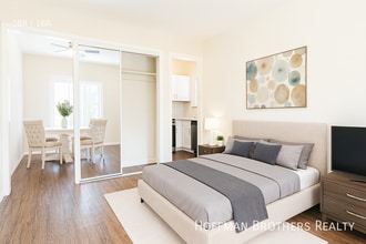 1525 Cassil Pl, Unit 109 in Los Angeles, CA - Building Photo - Building Photo