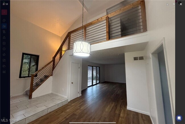 6295 St Andrews Dr in Canfield, OH - Foto de edificio - Building Photo