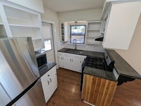 504 Long Bow Ln in Austin, TX - Building Photo - Building Photo