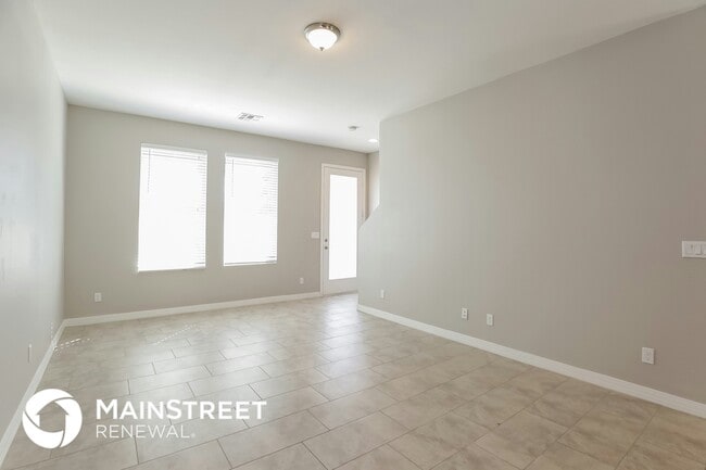 2000 N 36th St in Phoenix, AZ - Building Photo - Building Photo