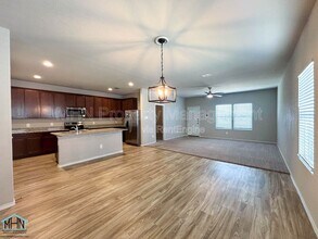 4619 Heathers Star St in Saint Hedwig, TX - Building Photo - Building Photo