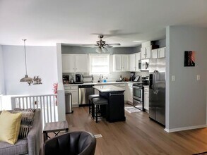 202 Glen Rd in Pasadena, MD - Building Photo - Building Photo