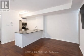 195 Besserer St in Ottawa, ON - Building Photo - Building Photo