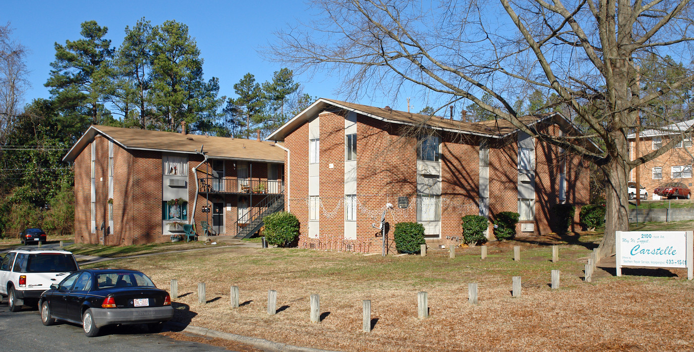 Carstelle in Durham, NC - Building Photo