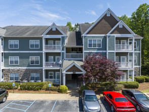 The Verandas Apartments in Valley, AL - Building Photo - Building Photo