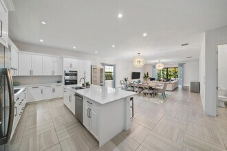 2938 Gin Berry Way in West Palm Beach, FL - Building Photo - Building Photo