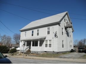 21-23 Whitten St in Allenstown, NH - Building Photo