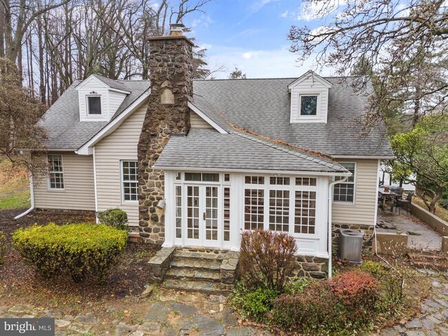 property at 317 Waterloo Ave