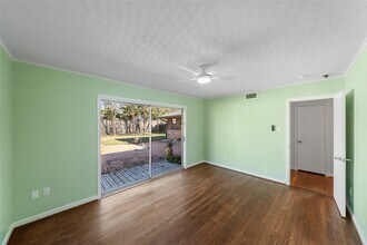 4614 Merwin St in Houston, TX - Foto de edificio - Building Photo