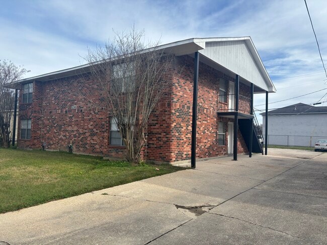 1150 Shilo Ave, Unit B