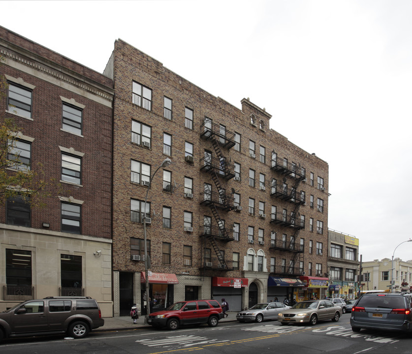 The Alexander in Brooklyn, NY - Building Photo