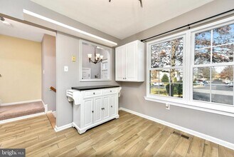 523 Blacksburg Terrace NE in Leesburg, VA - Building Photo - Building Photo