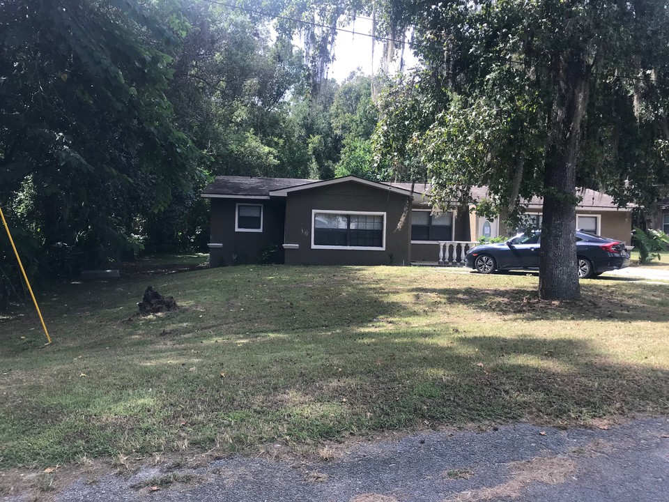 3914 SE 17th Ave in Ocala, FL - Building Photo