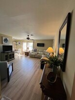 13264 White Marsh Ln in Ft. Myers, FL - Building Photo