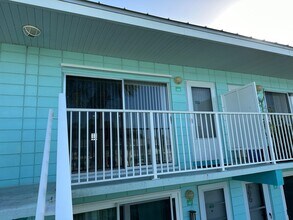 541 S Peninsula Ave in New Smyrna Beach, FL - Building Photo - Building Photo