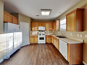 1539 Anna Ruby Ln in Kennesaw, GA - Building Photo - Building Photo