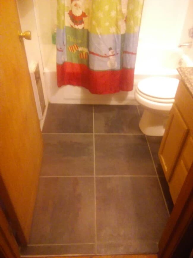 12 Church St in Hillsborough, NH - Foto de edificio - Building Photo