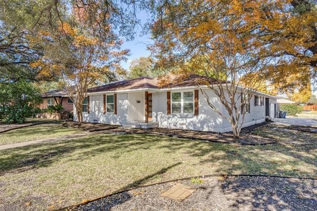 property at 6353 E Lovers Ln