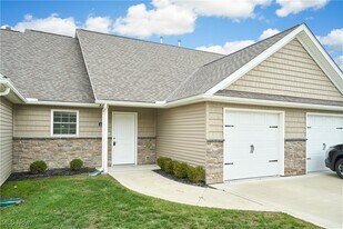 1713 Blase Nemeth Rd in Painesville, OH - Building Photo