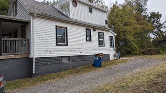 400 Glen Park Ave in Gary, IN - Building Photo