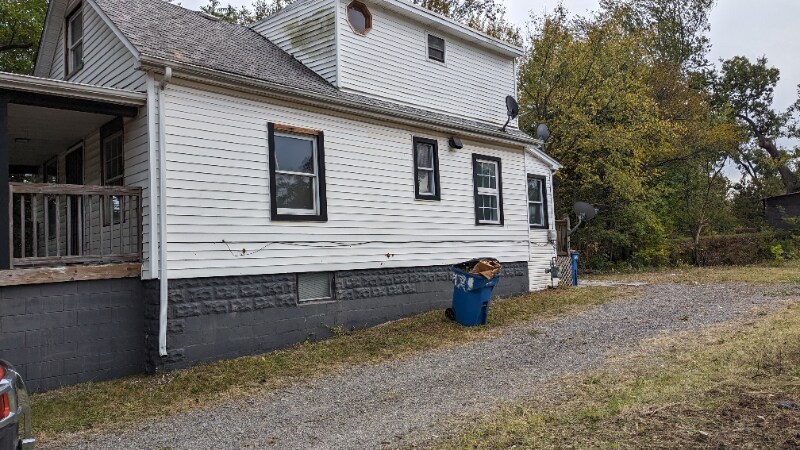 400 Glen Park Ave in Gary, IN - Building Photo