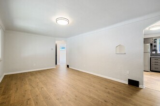 4403 Elizabeth St in West Mifflin, PA - Building Photo - Building Photo