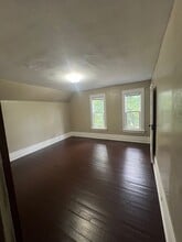 213 W 16th St in Holland, MI - Building Photo - Building Photo