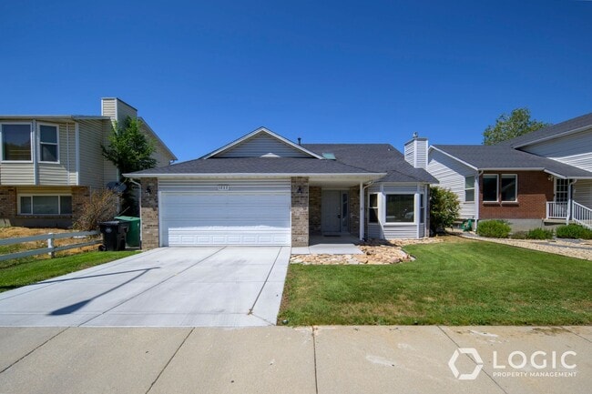 property at 1232 Springshire Ln