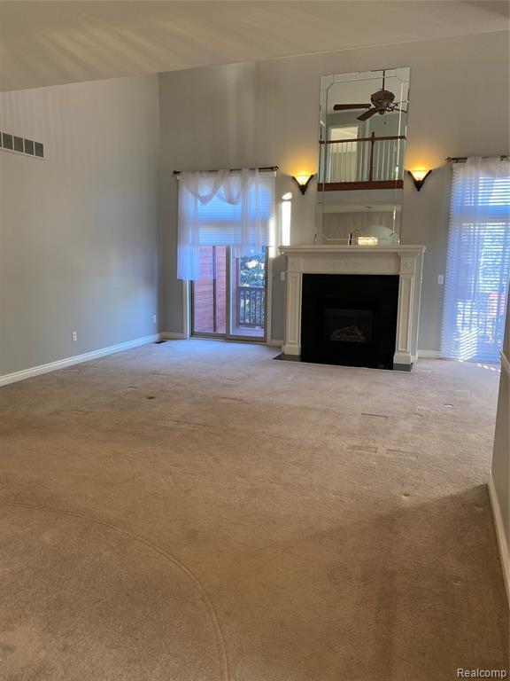 1046 Lorenzo Ct in Troy, MI - Building Photo - Building Photo