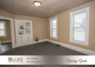 203 S Summit Ave in Sioux Falls, SD - Building Photo - Building Photo