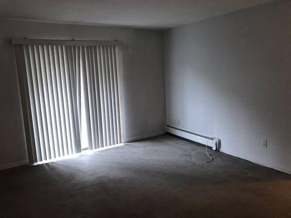 33 Westgate Rd in Boston, MA - Foto de edificio - Building Photo